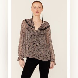 Lovestitch Women's Black Orchid Long Sleeve Lace Trim Peasant Blouse